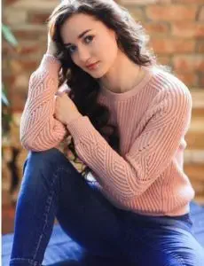 Elite escort service in Kajuluru for home and hotel visits